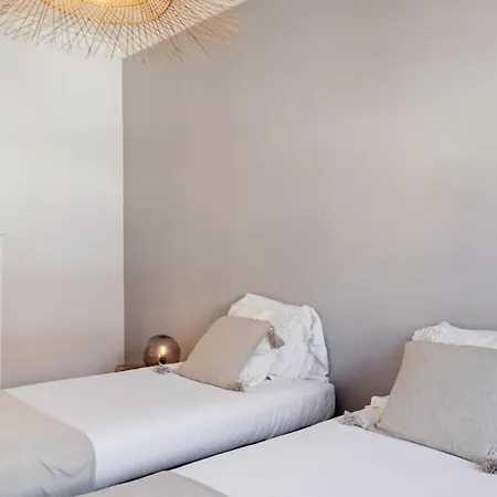 Apartman Charming 2 Bedroom With Balcony Lisboa